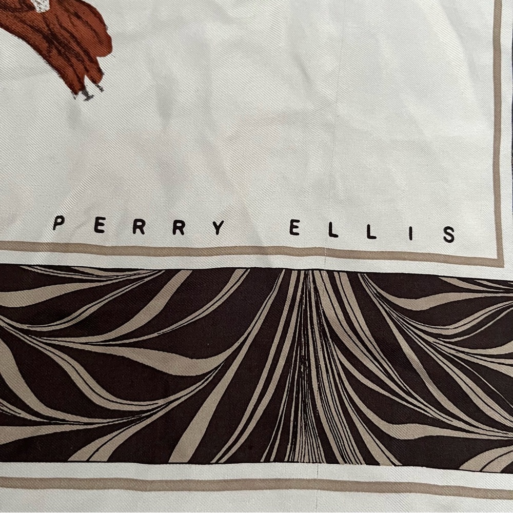 Vintage Perry Ellis Wild Birds Silk Scarf hand rolled edges green red white - Picture 7 of 7